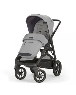 Passeggino Aptica Xt - Colore Total Black - Inglesina