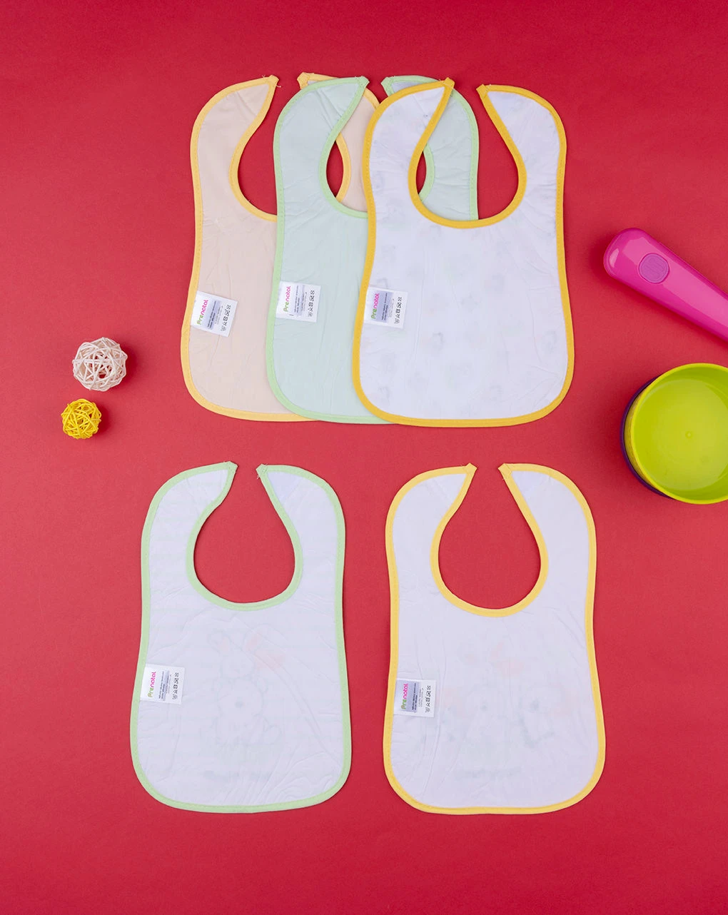 Pack 5 Bavaglini Grandi In Spugna Plastificati - immagine 2